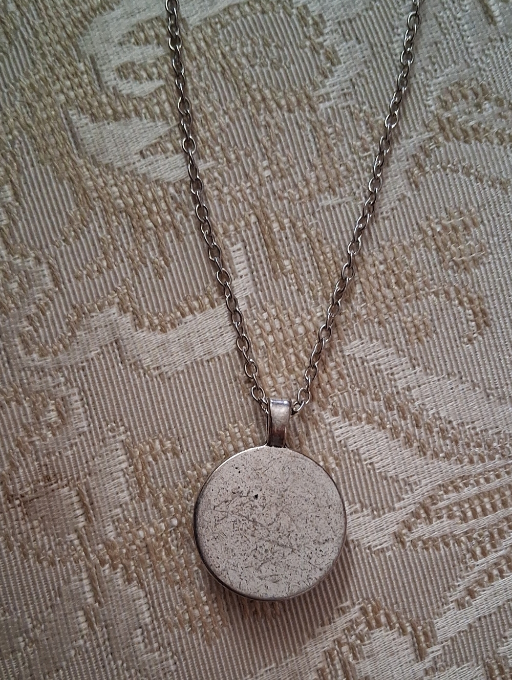 Vintage Paris Pendant Necklace in Silver - Picture 4 of 4